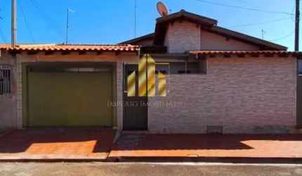 Casa para Venda em Cândido Mota, Parque Lourival, 3 dormitórios, 1 suíte, 1 banheiro, 2 vagas