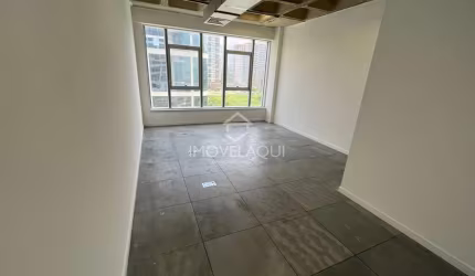 Sala comercial Barra da Tijuca primeira locação em prédio novíssimo e infraestrutura completa (auditórios, salas de reunião e academia)
