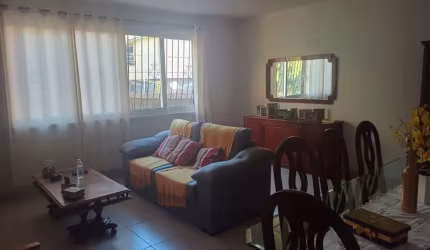 CASA A VENDA CIDADE NOVA