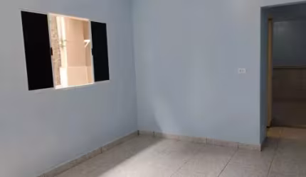 Linda casa de 2 pavimentos