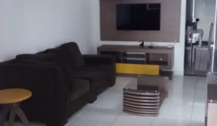 Linda casa no bairro da pedreira