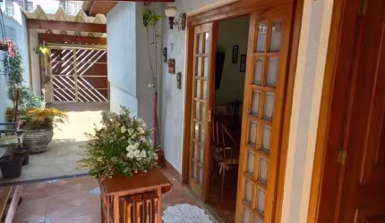 Exclusividade e Conforto na Capela do Socorro Apresentamos esta elegante casa térrea