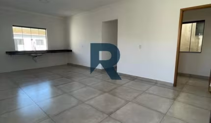 CASA COM 2 QUARTOS + SUÍTE À VENDA EM POUSO ALEGRE, VISTA INCRÍVEL E GARAGEM