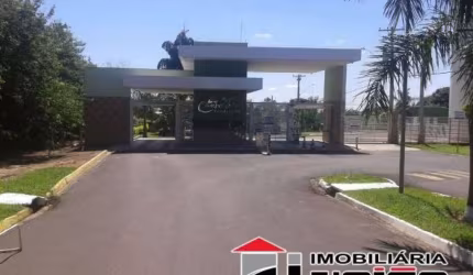 Casa em Condomínio em Padre Nóbrega - Marília, SP por 1