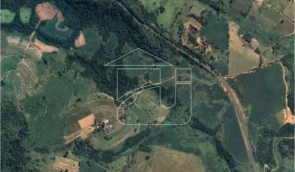 Fazenda em Nova Marilia  -  Marília