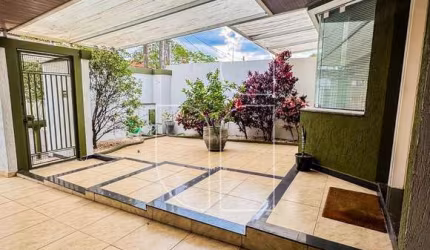 Casa em Parque Cecap Aeroporto  -  Marília