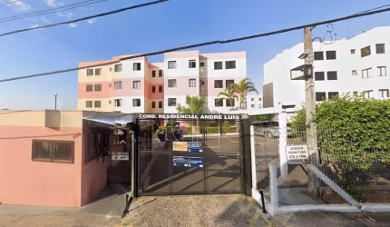Apartamento em Jardim Marilia  -  Marília