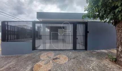 Casa em Bassan  -  Marília