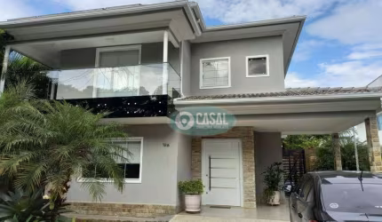 Casa com 03 Quartos em Várzea das Moças, com Piscina, Churrasqueira e Porteira Fechada!