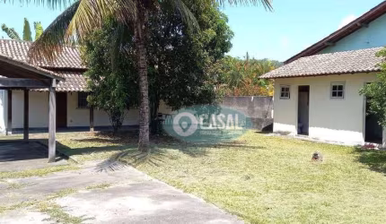 Casa com 03 Quartos à Venda em Itaipu!