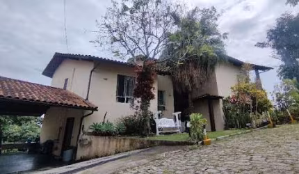 Casa com 05 Quartos à Venda, 576 m² por R$ 1.300.000 - Pendotiba - Niterói/RJ.