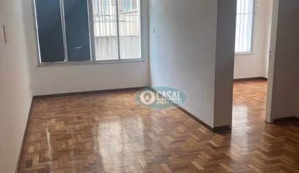 Apartamento com 03 Quartos à Venda em Icaraí!
