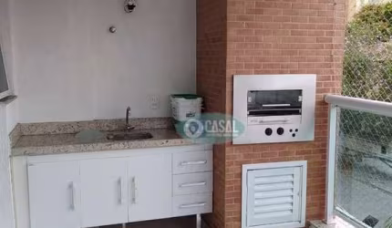 Apartamento em Itaipu com 02 Quartos e Varandão com Churrasqueira!