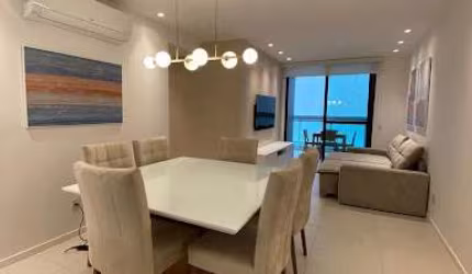 Apartamento em Piratininga com 04 Quartos, Varandão e na Frente da Praia de Piratininga