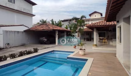Casa com 3 Quartos à Venda em Itaipu - Niterói/RJ.
