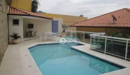 Casa com 05 Quartos à Venda em Itacoatiara - Niterói/RJ.