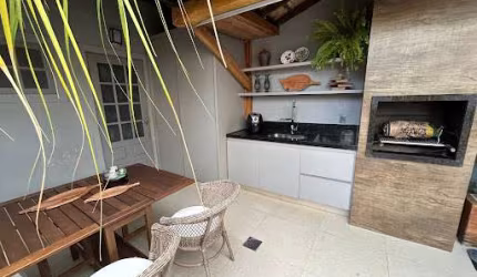 Casa Moderna com 03 Quartos à Venda em Piratininga