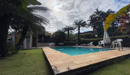 Casa em Condomínio com 03 Quartos à Venda, 300 m²- Piratininga - Niterói/RJ