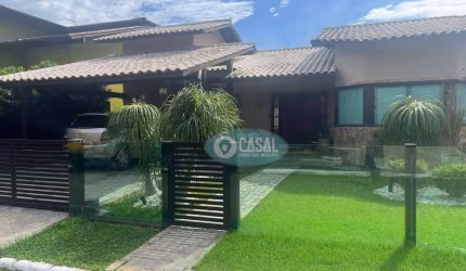 Casa em Condomínio com 04 Quartos, Piscina, Sauna e Churrasqueira em - Várzea das Moças - Niterói/RJ.