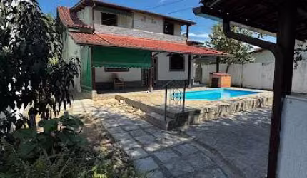 Casa com 05 Quartos à Venda em Itaipu - Niterói/RJ
