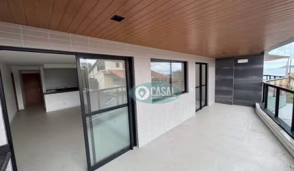 Apartamento à Venda na Quadra da Praia de Piratininga com 02 Quartos (1 Suíte).