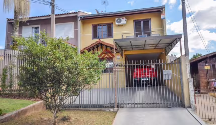 Casa para Venda em Curitiba, Barreirinha, 3 dormitórios, 1 suíte, 3 banheiros, 3 vagas