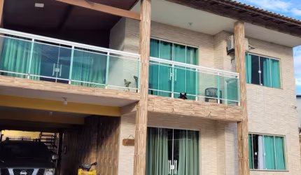 Vendo essa linda casa próximo a avenida Independência  em Unamar - Cabo Frio.