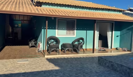 Casa maravilhosa dentro de condomínio com portaria 24h em Unamar - Cabo Frio.