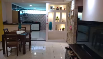 Vendo belíssimo imóvel no condomínio com praia Terramar. OPORTUNIDADE DE R$260 MIL!