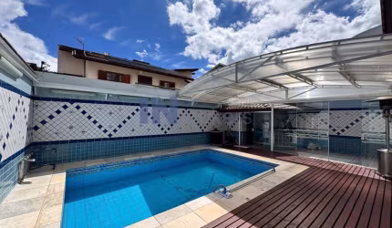 Casa de Condomínio de Luxo em Jundiaí: 3 Quartos, 2 Suítes, 3 Salas, 3 Banheiros, 4 Vagas, 243m² - Jardim Santa Teresa.