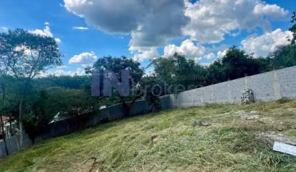 Terreno a venda no bairro Novo Hamburgo em Campo Limpo Paulusta, com 924m2, murado, com energia, poço, documentação ok.