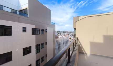 Cobertura com 3 suítes à venda, 151 m² por R$ 749.000 - São Mateus - Juiz de Fora/MG