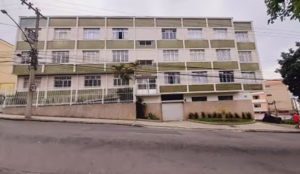 No Morro da Gloria Apartamento 2 suíte, vaga