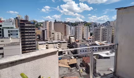 Cobertura em São Mateus, 91 m², 320 mil
