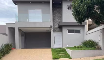 Sobrado no condomínio San Marco, 3 suítes com piscina, 195m² de área construída