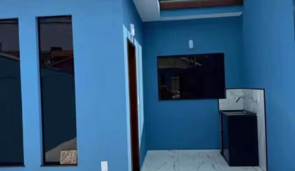 CASA RECÉM REFORMADA
