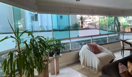Apartamento em Campo Belo  -  São Paulo