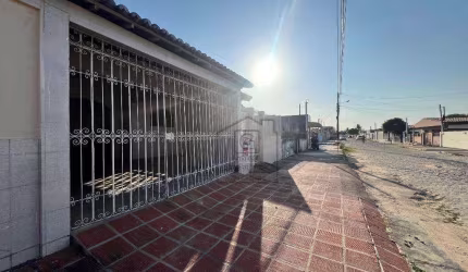 Ampla Casa no Bairro Potengi - Venda - 4 quartos - Natal/RN - CA0173