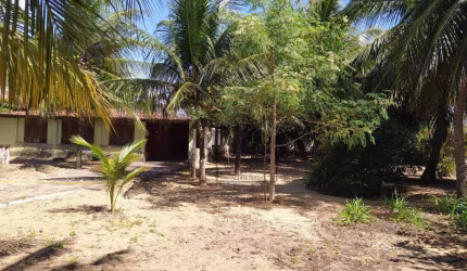 Terreno com casa à venda, 2073 m² - Pajuçara - Natal/RN - AR0001