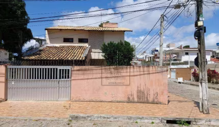 Casa com 3 dormitórios à venda, 178 m² - Lagoa Nova - Natal/RN - CA0452