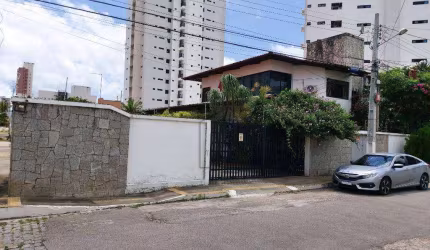 Casa à venda, 401 m² - Lagoa Nova - Natal/RN - CA0455