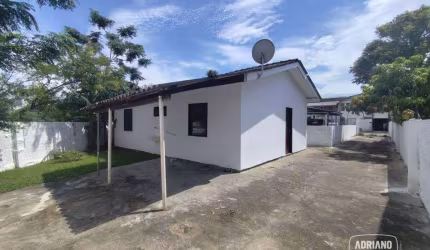 Casa com 2 dormitórios para alugar, 60 m² por R$ 2.328,71/mês - Rio Grande - Palhoça/SC