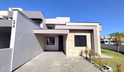 Casa com 3 dormitórios para alugar, 100 m² por R$ 3.758,33/mês - Sertão do Maruim - São José/SC