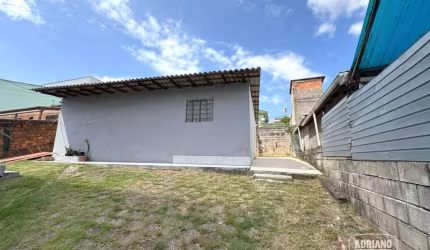 Casa com 2 dormitórios para alugar, 45 m² por R$ 2.291/mês - Rua Dona Lídia, 821 - Casa Fundos - Serraria - São José/SC