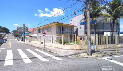 Casa com 4 dormitórios para alugar, 115 m² por R$ 4.099,18/mês - Capoeiras - Florianópolis/SC