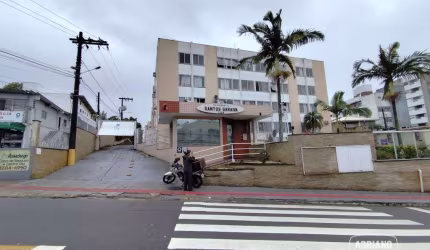 Apartamento com 2 dormitórios para alugar, 59 m² por R$ 2.465,57/mês - Estreito - Florianópolis/SC