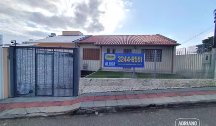 Casa com 4 dormitórios para alugar, 240 m² por R$ 7.628,00/mês - Estreito - Florianópolis/SC