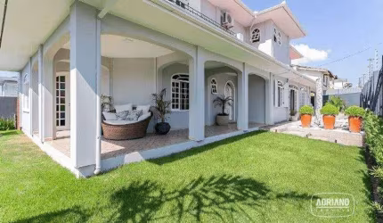 Casa com 4 dormitórios para alugar, 370 m² por R$ 14.826,71/mês - Jardim Atlântico - Florianópolis/SC