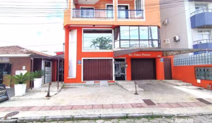 Sala para alugar, 130 m² por R$ 5.667,49/mês - Campinas - São José/SC