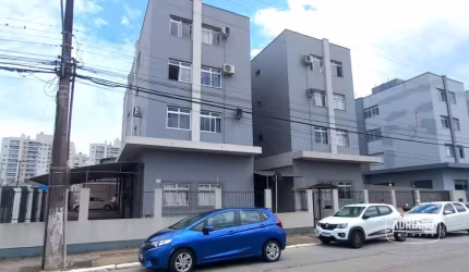 Apartamento com 2 dormitórios à venda, 61 m² por R$ 300.000,00 - Serraria - São José/SC